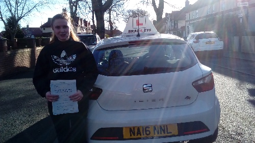 Driving lessons Roker 