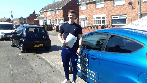Driving lessons grindon