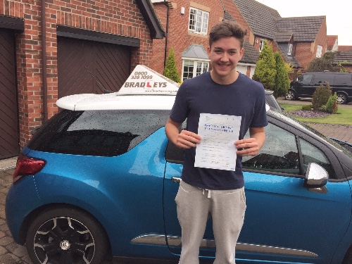 Driving lessons Sunderland Tyne and Wear 