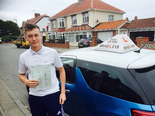 Driving instructors sr6 8dg