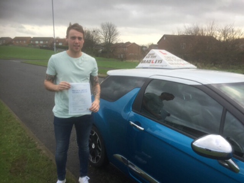 Driving schools Sunderland Tyne and Wear 